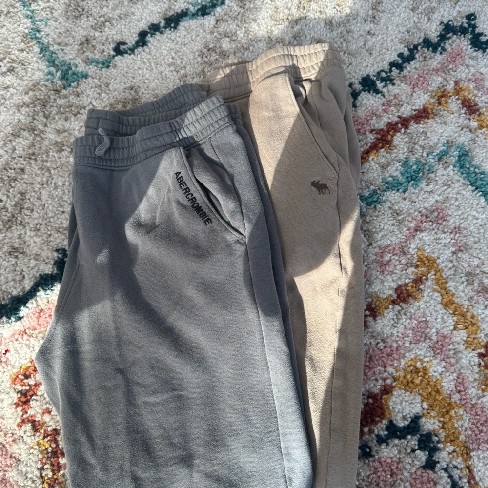 Abercrombie & Fitch Kids Dual-Tone Joggers in Gray and Tan